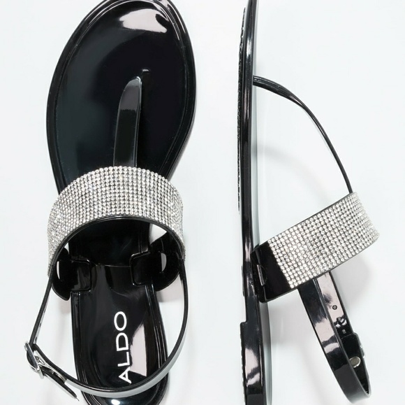 Aldo Bellia Tan Leather Thong Flat Sandals | Where to buy & how to wear